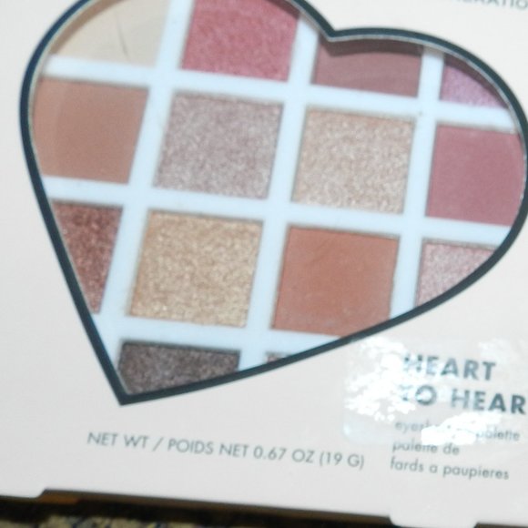 BCBGeneration Heart to Heart 16 pc Palette Shades to Love Day to Night NWT/NEW! - Picture 4 of 9